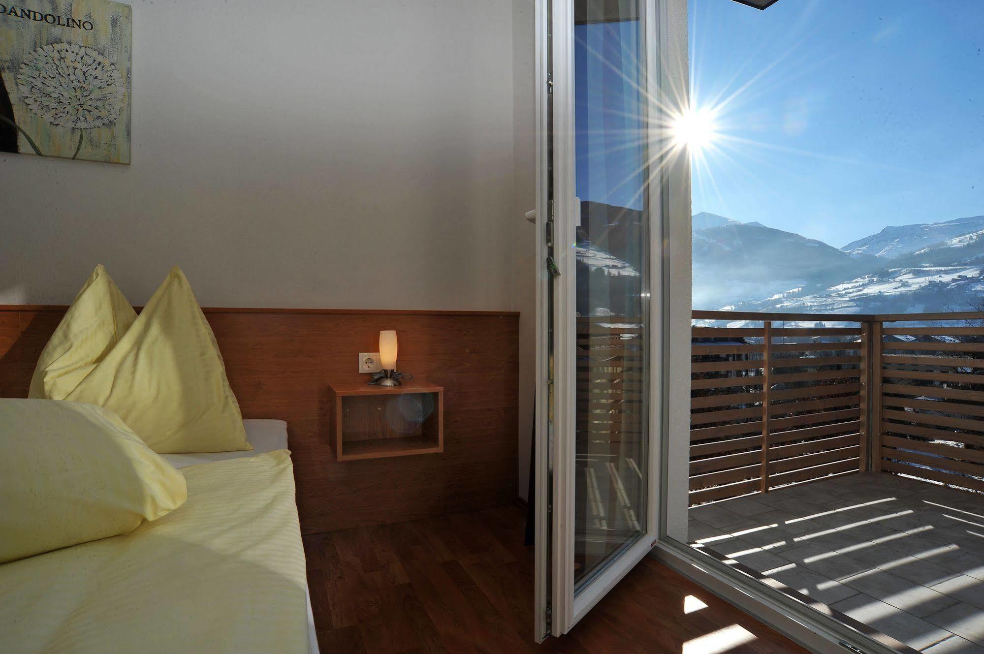Alpenparks Residence Bad Hofgastein - Gratis Thermeneintritt Ngoại thất bức ảnh