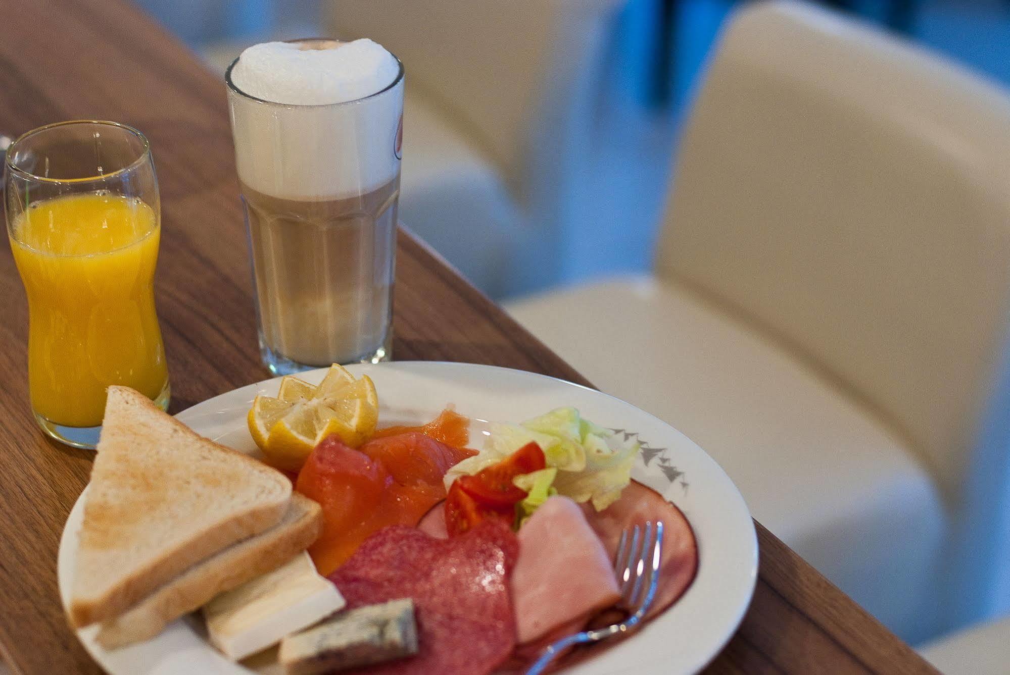 Alpenparks Residence Bad Hofgastein - Gratis Thermeneintritt Ngoại thất bức ảnh