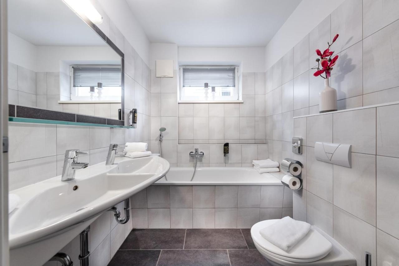 Alpenparks Residence Bad Hofgastein - Gratis Thermeneintritt Ngoại thất bức ảnh